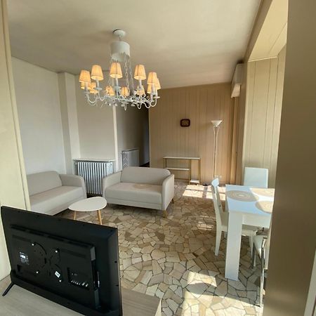 Como Lake Panorama Apartment Cadenabbia エクステリア 写真
